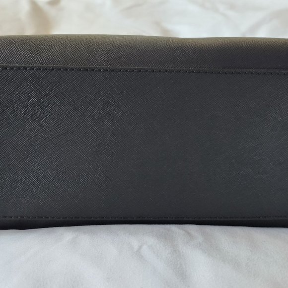 Kate Spade New York Laurel Way Lilah Satchel - Picture 4 of 11